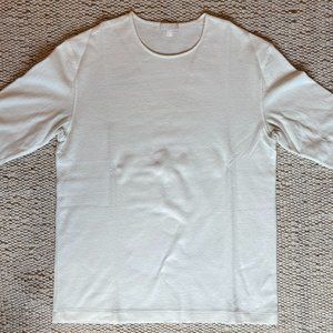 White 1/4 length sleeve shirt